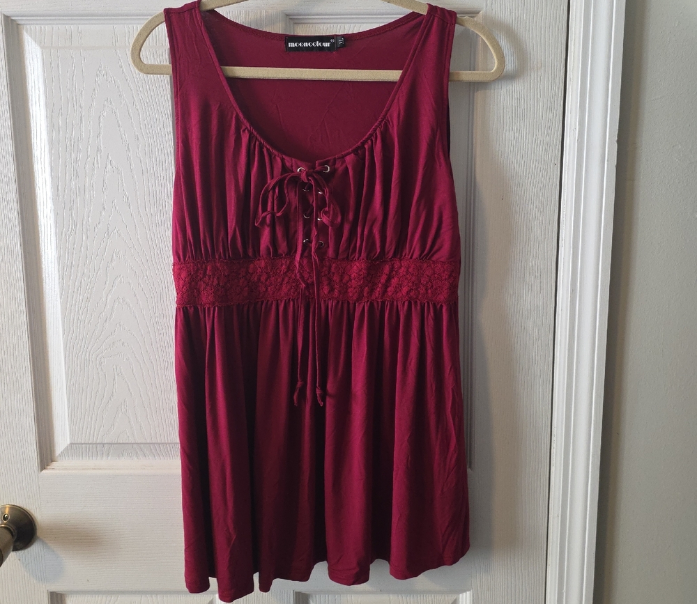 Women's Red Sleeveless Blouse